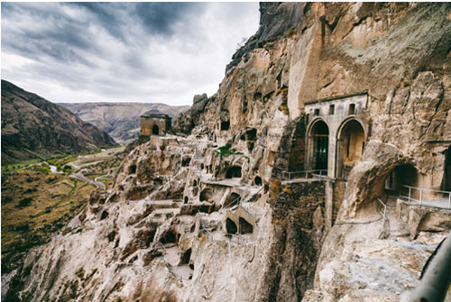 Khám phá thế giới