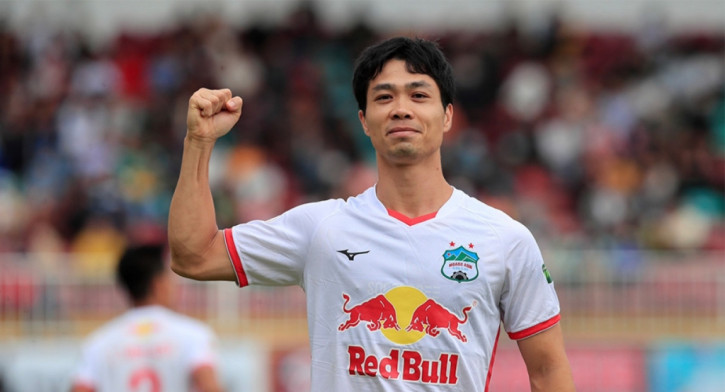 Cầu thủ Việt thi đấu ở nước ngoài