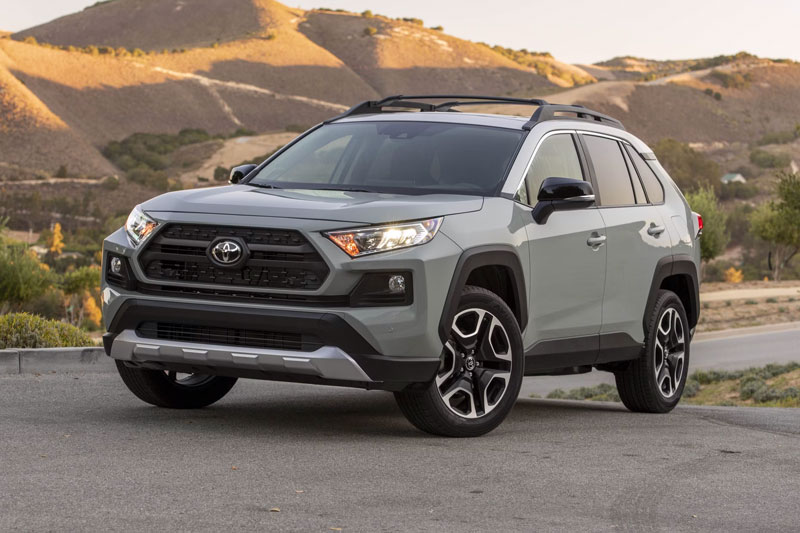 Toyota RAV4. Toyota RAV4.