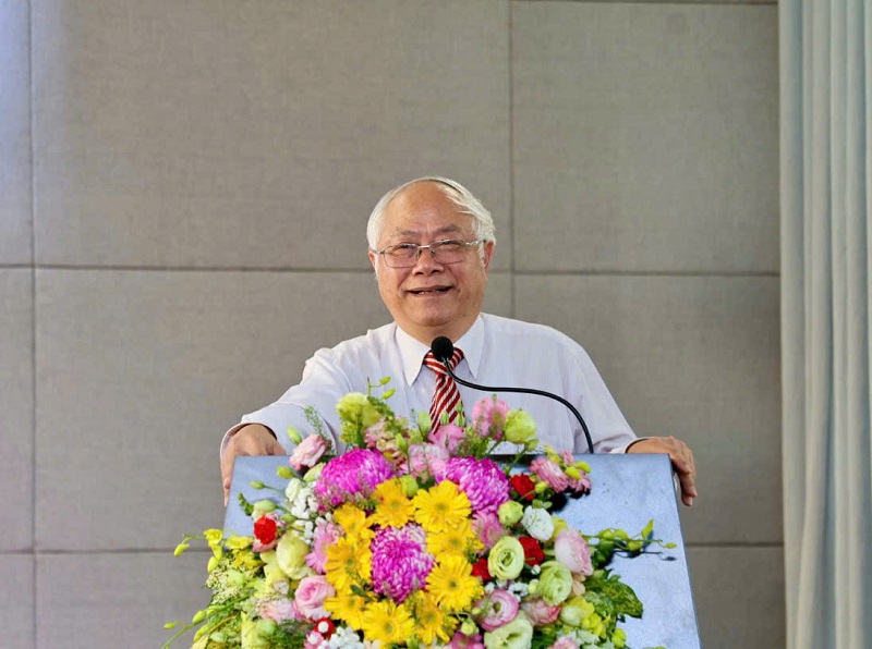 Ông Đinh Minh Quý – Chủ tịch Hiệp hội Doanh nghiệp Lâm Đồng, phát biểu tại hội nghị. Ông Đinh Minh Quý – Chủ tịch Hiệp hội Doanh nghiệp Lâm Đồng, phát biểu tại hội nghị.