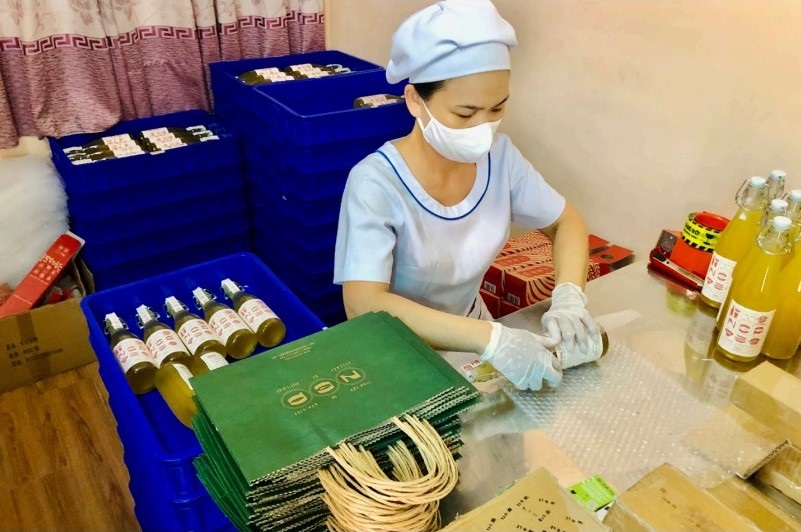 Công ty cổ phần Nếp Việt Heritage sẽ mang sản phẩm tinh tuý từ nếp Việt để gọi vốn. Công ty cổ phần Nếp Việt Heritage sẽ mang sản phẩm tinh tuý từ nếp Việt để gọi vốn.