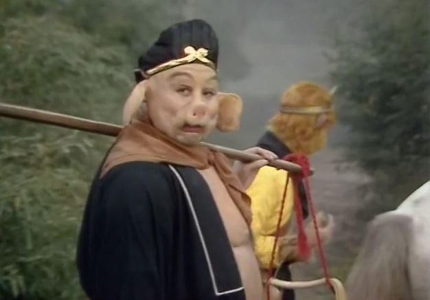 Tại sao Đường Tăng lại đặt tên cho Trư Ngộ Năng là "Bát Giới"?