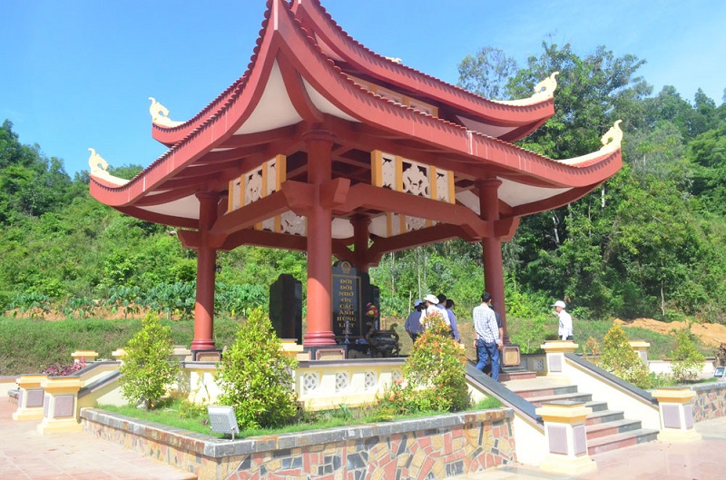 Hoài Ân chỉnh trang các di tích lịch sử, văn hóa, nơi tưởng niệm các anh hùng liệt sĩ nhân kỷ niệm 53 năm Ngày giải phóng huyện..