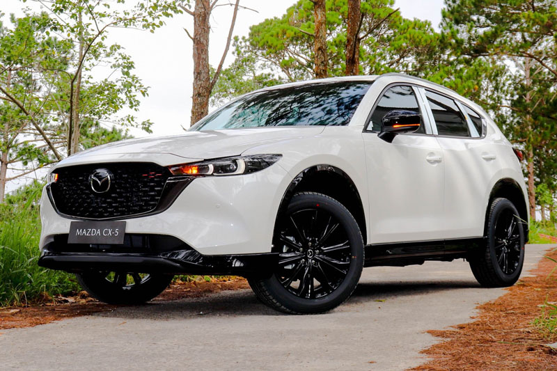 Mazda CX-5.