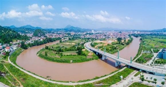 sông chảy ngược ở việt nam