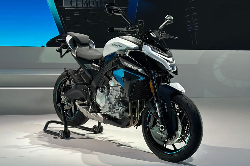 CFMoto 675NK 2025. CFMoto 675NK 2025.