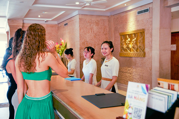 Đà Nẵng đặt mục tiêu quý II/2025 lượng khách do các cơ sở lưu trú phục đạt trên 3,1 triệu lượt. Đà Nẵng đặt mục tiêu quý II/2025 lượng khách do các cơ sở lưu trú phục đạt trên 3,1 triệu lượt.