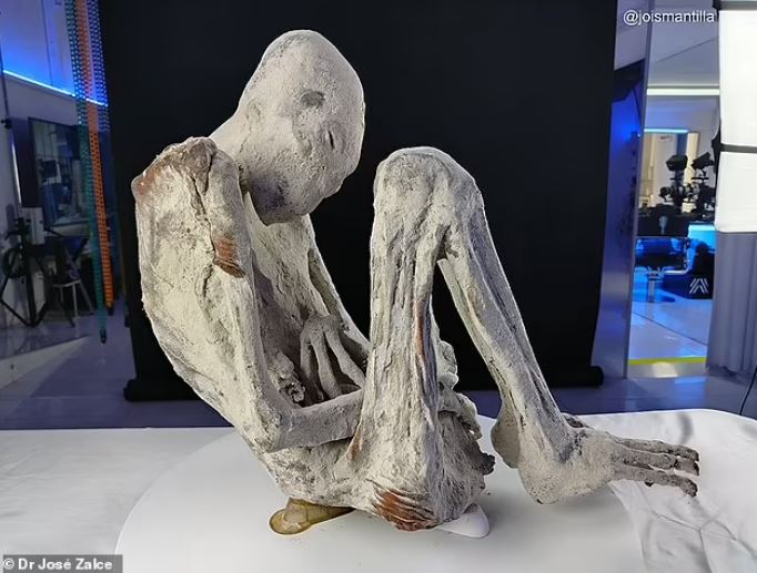 Phát hiện gây chấn động: Chuyên gia tuyên bố xác ướp “người ngoài hành tinh” ở Peru là có thật