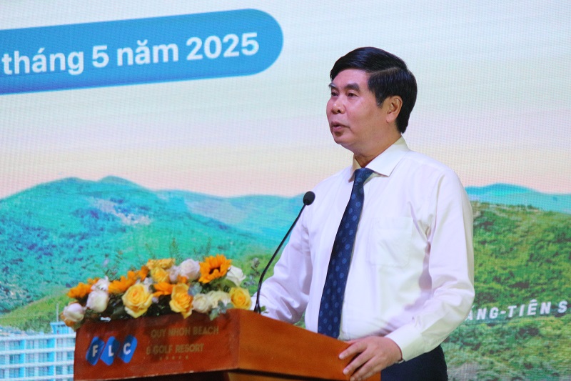 Ông Lâm Hải Giang - Phó Chủ tịch UBND tỉnh Bình Định, phát biểu khai mạc. 