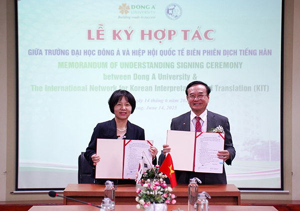 Ký kết hợp tác giữa trường Đại học Đông Á và Hiệp hội Quốc tế Biên phiên dịch tiếng Hàn.