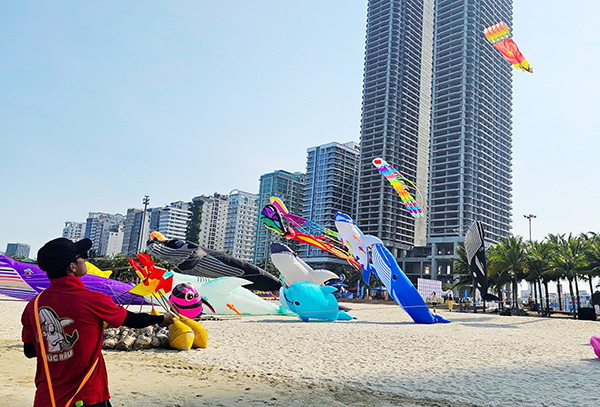 Lễ hội “Tận hưởng Đà Nẵng 2025 – Enjoy Danang Festival 2025” sẽ được đầu tư lớn, chuyên nghiệp. Lễ hội “Tận hưởng Đà Nẵng 2025 – Enjoy Danang Festival 2025” sẽ được đầu tư lớn, chuyên nghiệp.