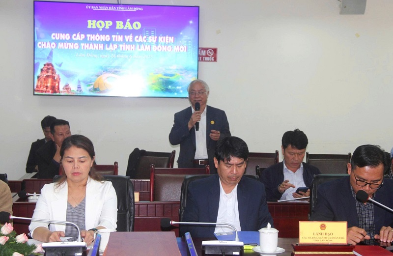 Ông ĐInh Minh Quý - Chủ tịch Hiệp hội Doanh nghiệp tỉnh Lâm Đồng, chia sẻ thông tin.