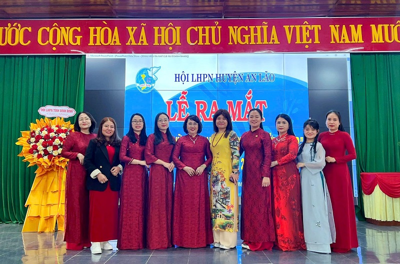 Hội Nữ Doanh nhân tỉnh Bình Định tổ chức Lễ ra mắt CLB Nữ Doanh nhân và Phụ nữ Khởi nghiệp huyện An Lão. Hội Nữ Doanh nhân tỉnh Bình Định tổ chức Lễ ra mắt CLB Nữ Doanh nhân và Phụ nữ Khởi nghiệp huyện An Lão.