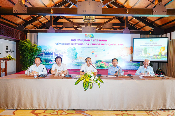 Hội nghị Ban chấp hành hợp nhất hai Hiệp hội Du lịch Đà Nẵng và Quảng Nam. Hội nghị Ban chấp hành hợp nhất hai Hiệp hội Du lịch Đà Nẵng và Quảng Nam.