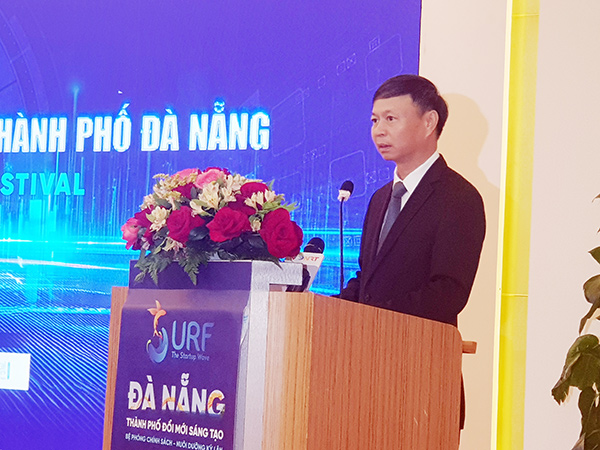 Thứ trưởng Bộ KH&CN Hoàng Minh phát biểu tại SURF 2025. Thứ trưởng Bộ KH&CN Hoàng Minh phát biểu tại SURF 2025.