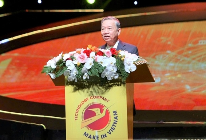 Tổng Bí thư Tô Lâm phát biểu tại Diễn đàn quốc gia về doanh nghiệp công nghệ số: "Chúng ta đang tiến vào kỷ nguyên vươn mình của đất nước, trong đó khoa học, công nghệ cùng đổi mới sáng tạo sẽ là sự lựa chọn tất yếu"