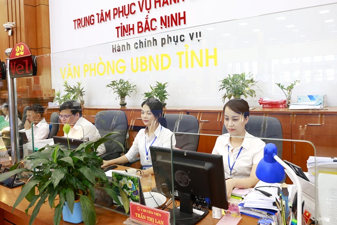  Chủ tịch UBND các xã, phường chỉ đạo xây dựng và ban hành kế hoạch cụ thể triển khai thực hiện phong trào, bảo đảm phù hợp với tình hình thực tế của từng địa phương