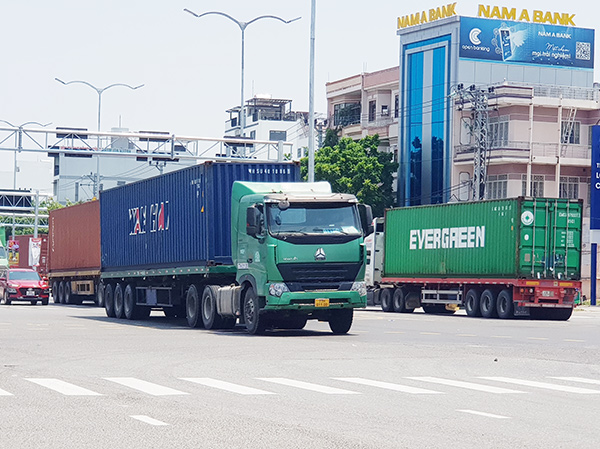 Trong 7 tháng năm 2025, hoạt động vận tải hàng hóa trên địa bàn Đà Nẵng diễn ra sôi động, phản ánh xu hướng phục hồi và phát triển tích cực. Trong 7 tháng năm 2025, hoạt động vận tải hàng hóa trên địa bàn Đà Nẵng diễn ra sôi động, phản ánh xu hướng phục hồi và phát triển tích cực.