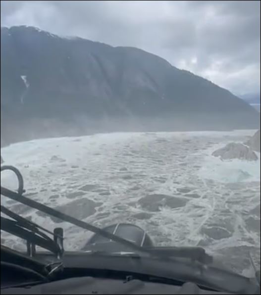 Các nhà khoa học đã xác định được nguyên nhân của một 'trận sóng thần bí ẩn' tấn công Đông Nam Alaska vào ngày 10/8.