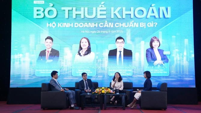 Các chuyên gia cũng đã cùng thảo luận, phân tích quy định pháp lý và nghĩa vụ mới của hộ kinh doanh sau khi bỏ thuế khoán