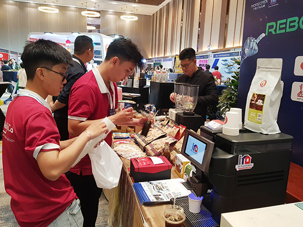 Những công nghệ mới trong lĩnh vực dịch vụ ẩm thực được giới thiệu tại HorecFex Việt Nam 2025. Những công nghệ mới trong lĩnh vực dịch vụ ẩm thực được giới thiệu tại HorecFex Việt Nam 2025.