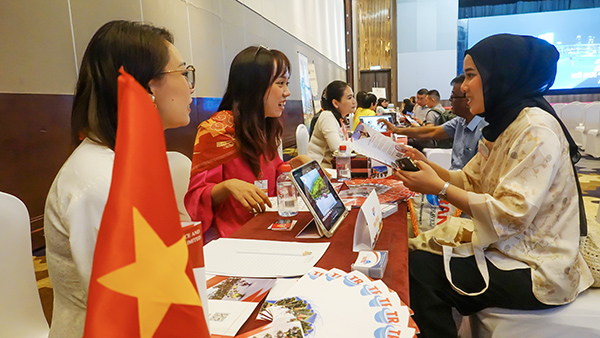 Tăng cường kết nối doanh nghiệp thông qua phiên làm việc B2B.