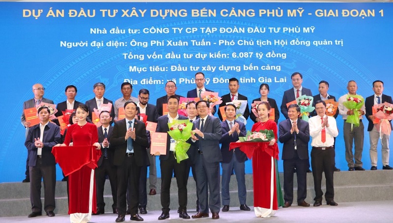 Công ty cổ phần Tập đoàn Đầu tư Phù Mỹ nhận quyết định chủ trương đầu tư Dự án Đầu tư xây dựng Bến cảng Phù Mỹ Công ty cổ phần Tập đoàn Đầu tư Phù Mỹ nhận quyết định chủ trương đầu tư Dự án Đầu tư xây dựng Bến cảng Phù Mỹ