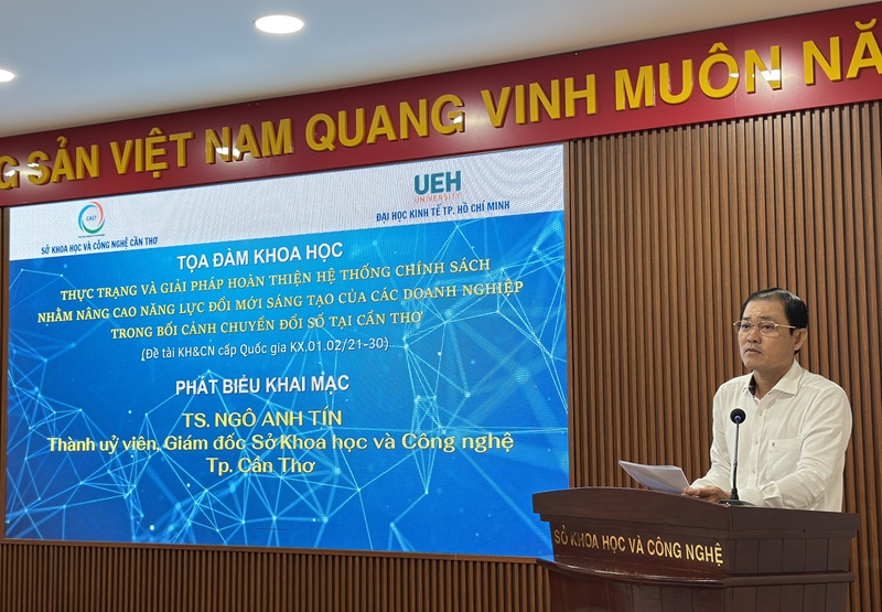 TS. Ngô Anh Tín – Thành ủy viên, Giám đốc Sở KH&CN Cần Thơ phát biểu khai mạc tại Tọa đàm. Ảnh: Sở KH&CN TP Cần Thơ. TS. Ngô Anh Tín – Thành ủy viên, Giám đốc Sở KH&CN Cần Thơ phát biểu khai mạc tại Tọa đàm. Ảnh: Sở KH&CN TP Cần Thơ.