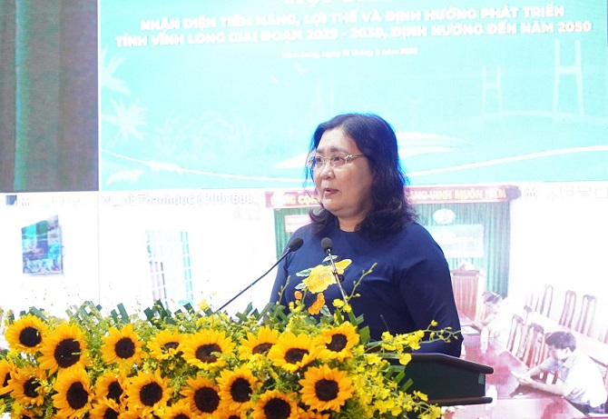 bà Hồ Thị Hoàng Yến - Phó Bí thư Thường trực Tỉnh ủy Vĩnh Long bà Hồ Thị Hoàng Yến - Phó Bí thư Thường trực Tỉnh ủy Vĩnh Long