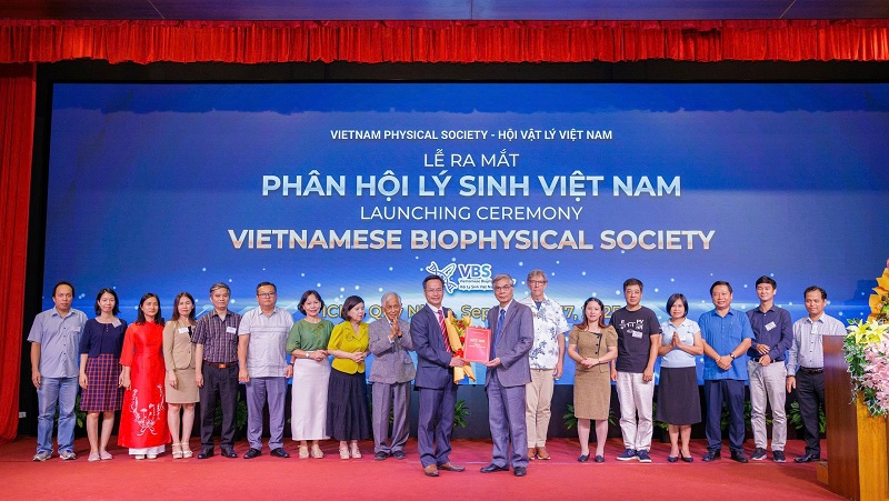 Cộng đồng khoa học chúc mừng ra mắt Hội Lý sinh Việt Nam. Cộng đồng khoa học chúc mừng ra mắt Hội Lý sinh Việt Nam.