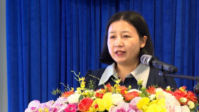 Giám đốc Sở Khoa học và Công nghệ tỉnh Tây Ninh phát biểu tại hội nghị Giám đốc Sở Khoa học và Công nghệ tỉnh Tây Ninh phát biểu tại hội nghị