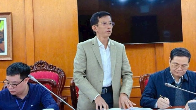 Phó Giáo sư, Tiến sĩ Nguyễn Hoàng Phương, Học viện Chính trị khu vực II, Học viện Chính trị quốc gia Hồ Chí Minh.