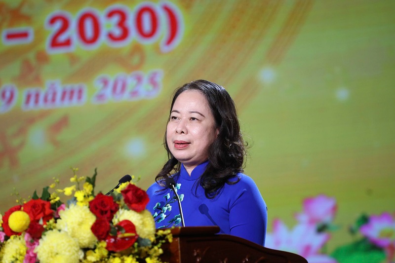 Phó Chủ tịch nước Võ Thị Ánh Xuân phát biểu tại đại hội. Phó Chủ tịch nước Võ Thị Ánh Xuân phát biểu tại đại hội.