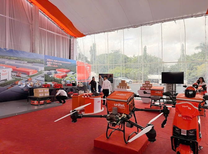 Viettel tiếp tục củng cố vị thế tiên phong trong việc kiến tạo hạ tầng số và thúc đẩy thương mại điện tử khu vực Đông Dương Viettel tiếp tục củng cố vị thế tiên phong trong việc kiến tạo hạ tầng số và thúc đẩy thương mại điện tử khu vực Đông Dương