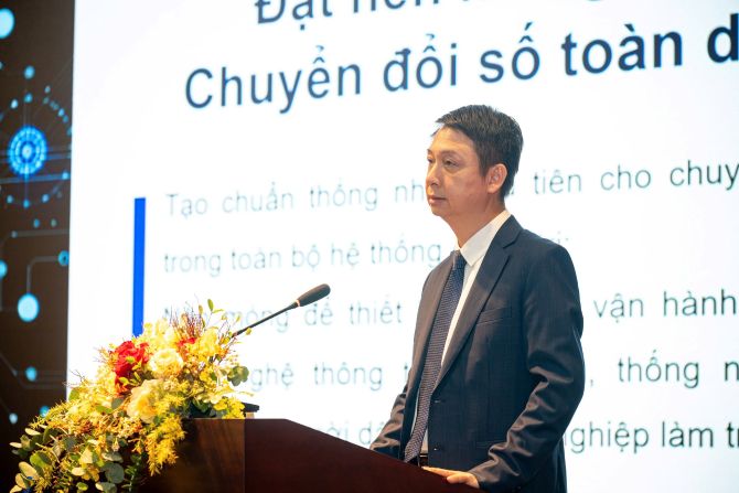 Ông Nguyễn Phú Tiến, Phó Cục trưởng Cục Chuyển đổi số quốc gia phát biểu tại sự kiện. Ông Nguyễn Phú Tiến, Phó Cục trưởng Cục Chuyển đổi số quốc gia phát biểu tại sự kiện.