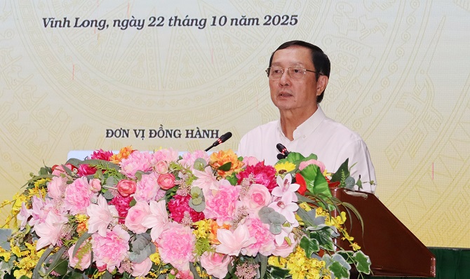 +ảnh 1: Ông Huỳnh Thành Đạt, Phó trưởng ban Tuyên giáo và Dân vận Trung ương, phát biểu khai mạc hội nghị. +ảnh 1: Ông Huỳnh Thành Đạt, Phó trưởng ban Tuyên giáo và Dân vận Trung ương, phát biểu khai mạc hội nghị.