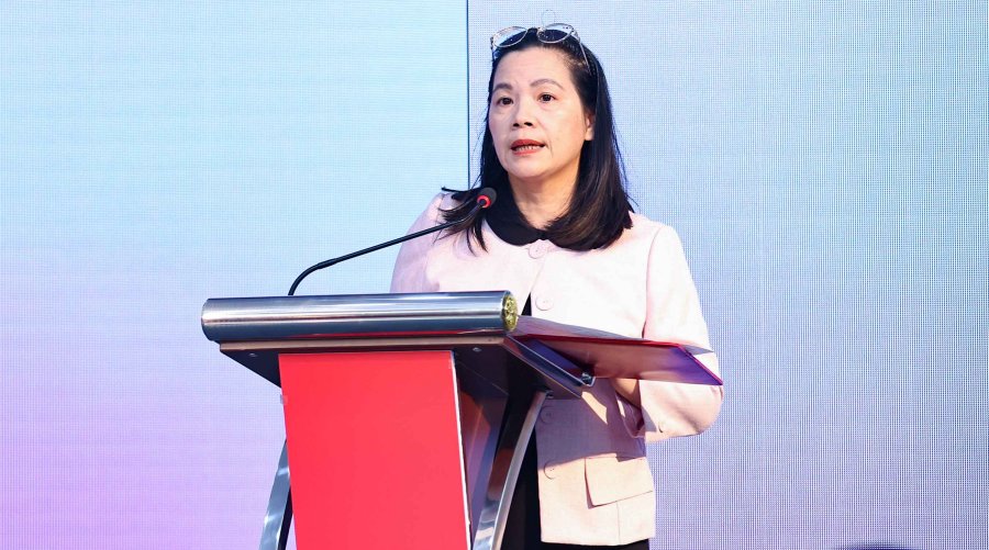 Bà Thang Thị Hạnh - Vụ trưởng Vụ Tổ chức phi chính phủ - Bộ Nội vụ Bà Thang Thị Hạnh - Vụ trưởng Vụ Tổ chức phi chính phủ - Bộ Nội vụ