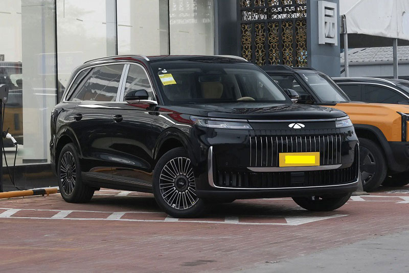 Chery Fulwin T11 EREV 2026. Chery Fulwin T11 EREV 2026.