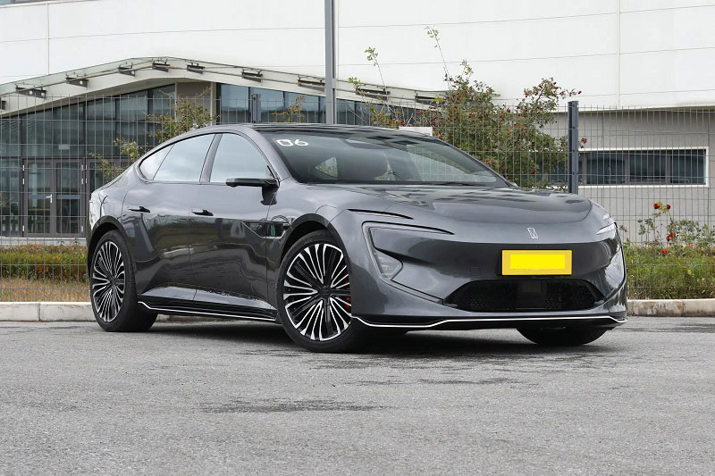 Avatr 12 2026 biến thể 4 cảm biến laser. Avatr 12 2026 biến thể 4 cảm biến laser.