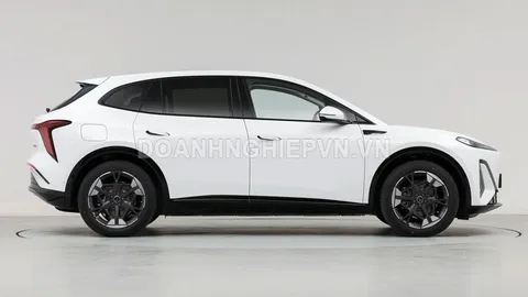 Cực phẩm SUV hạng C trang bị ‘đỉnh nóc’, công suất 553 mã lực, giá rẻ hơn Honda HR-V