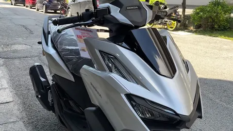 ‘Vua xe tay ga’ Honda 157cc, thiết kế cá tính, phanh ABS, giá gần 60 triệu đồng