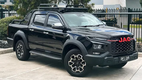 Xe bán tải Trung Quốc thiết kế cá tính, giá gần 1,1 tỷ đồng, cạnh tranh cùng Ford Ranger