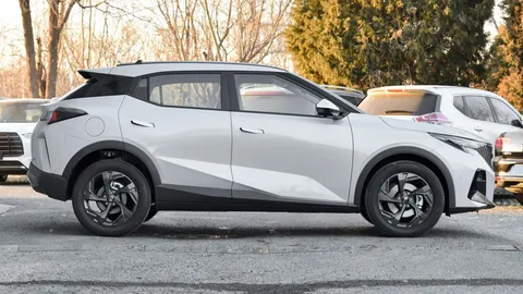 Đối thủ của Mitsubishi Xforce: Thiết kế cá tính, động cơ tăng áp, giá ngang Kia Morning