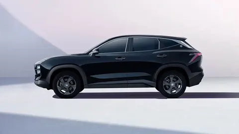 SUV hạng SUV động cơ tăng áp, ngoại hình hầm hố, giá bán đáng chú ý 