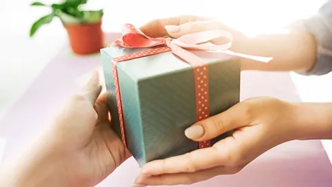 Cảnh báo chiêu lừa ‘tri ân tặng quà’ lan rộng - hàng trăm người, chủ yếu là người cao tuổi, đã sập bẫy