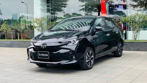 Toyota Việt Nam bán 8.000 xe trong tháng 10/2025, Yaris Cross tiếp tục dẫn đầu doanh số