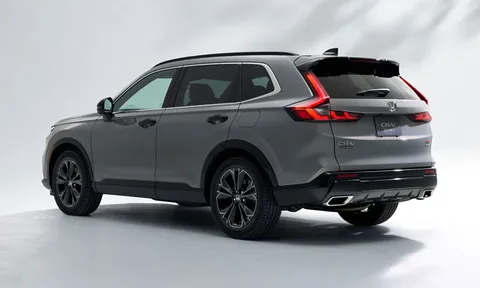 Honda CR-V có thêm phiên bản mới, thiết kế ấn tượng, động cơ hybrid