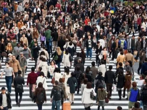 Dân số thế giới đạt 8,09 tỷ người vào đầu năm mới 2025, Việt Nam đứng thứ 15