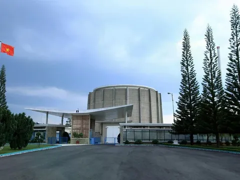 Phát triển nguồn nhân lực khoa học và công nghệ phục vụ chương trình điện hạt nhân