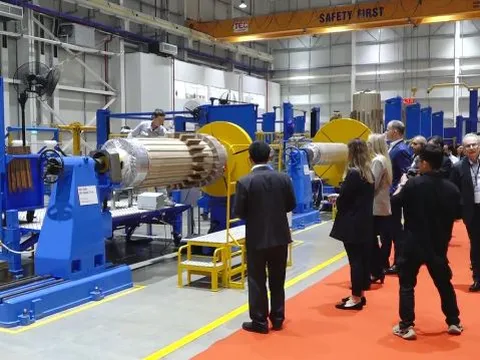 Việt Nam: "Thỏi nam châm" hút vốn FDI